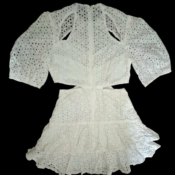 Vici White Ruffled Tiered Dress size small - Picture 2 of 9
